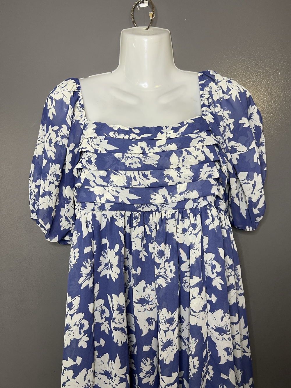 Wallflower Dress Womens Large Blue Floral Square Neck Smocked Maxi Sundress